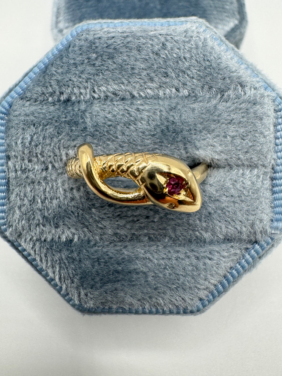 9ct gold ruby snake ring