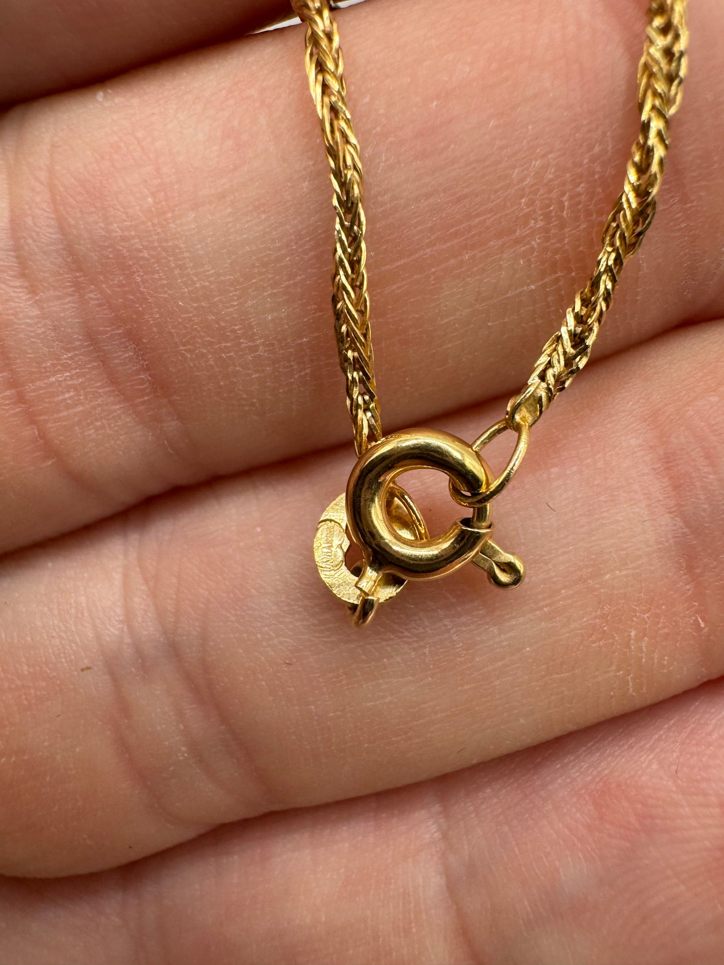 9ct gold chain 6 19”