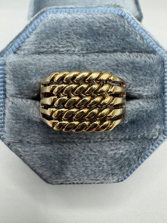 Heavy 9ct gold keepers ring
