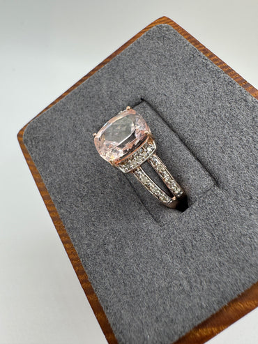 9ct rose gold morganite and diamond ring