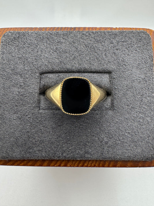 9ct gold onyx signet ring