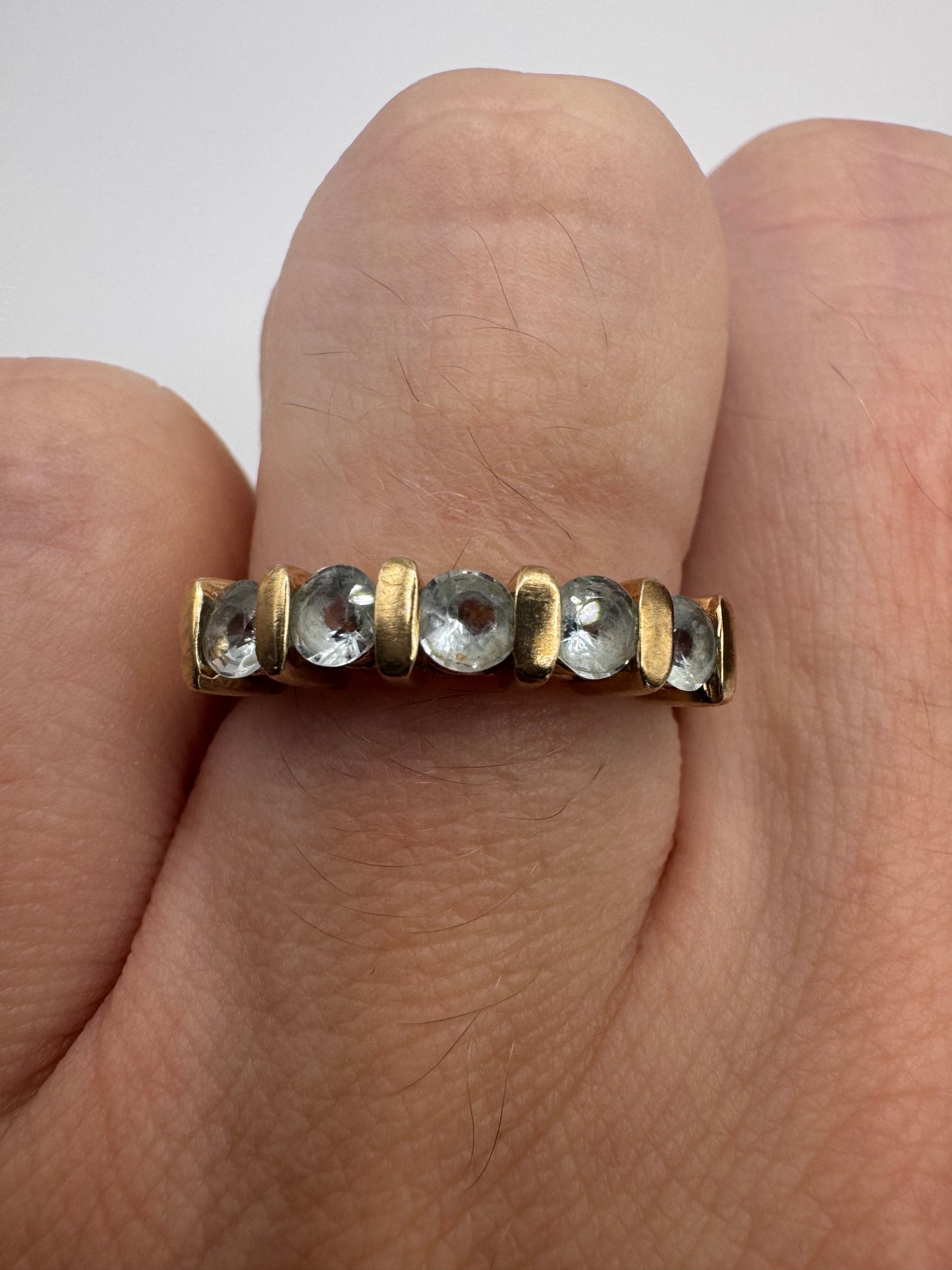 9ct gold topaz ring