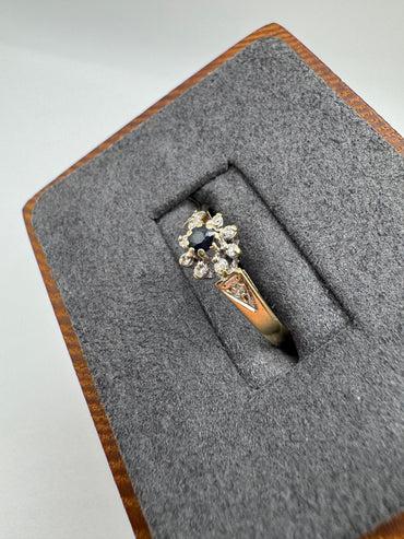9ct gold sapphire and diamond ring