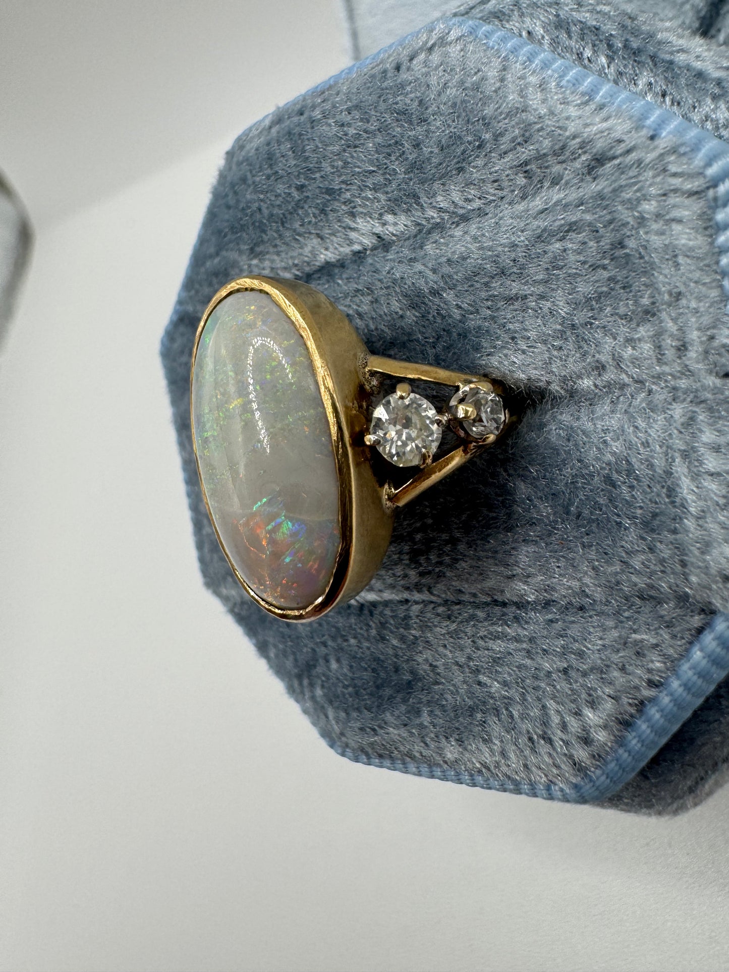 9ct gold opal and diamond ring