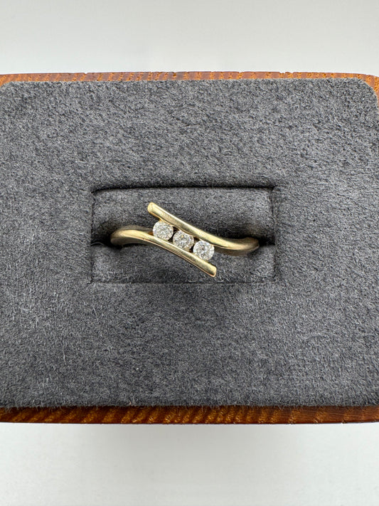 9ct gold diamond twist ring