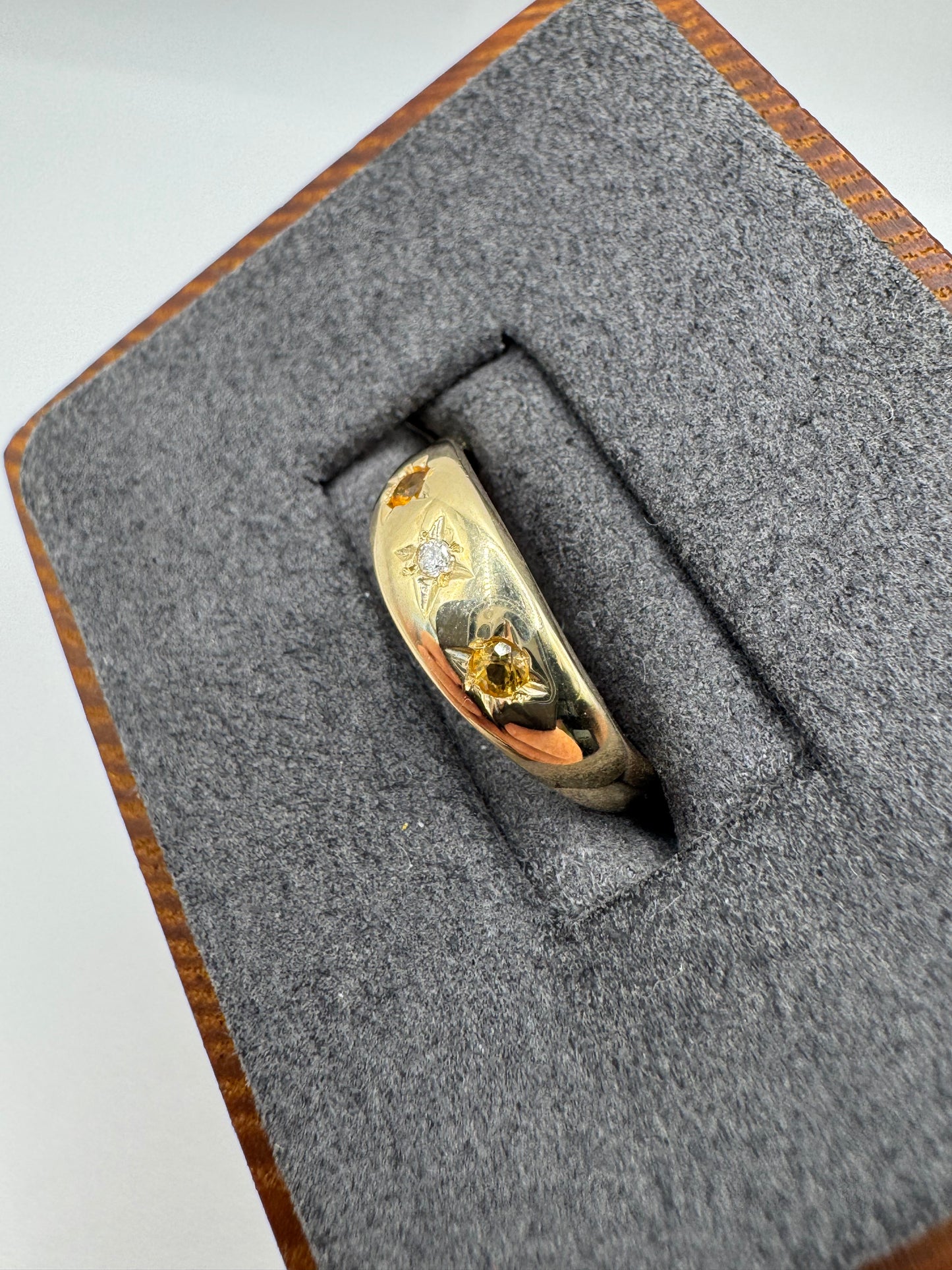 9ct gold citrine and diamond gypsy ring