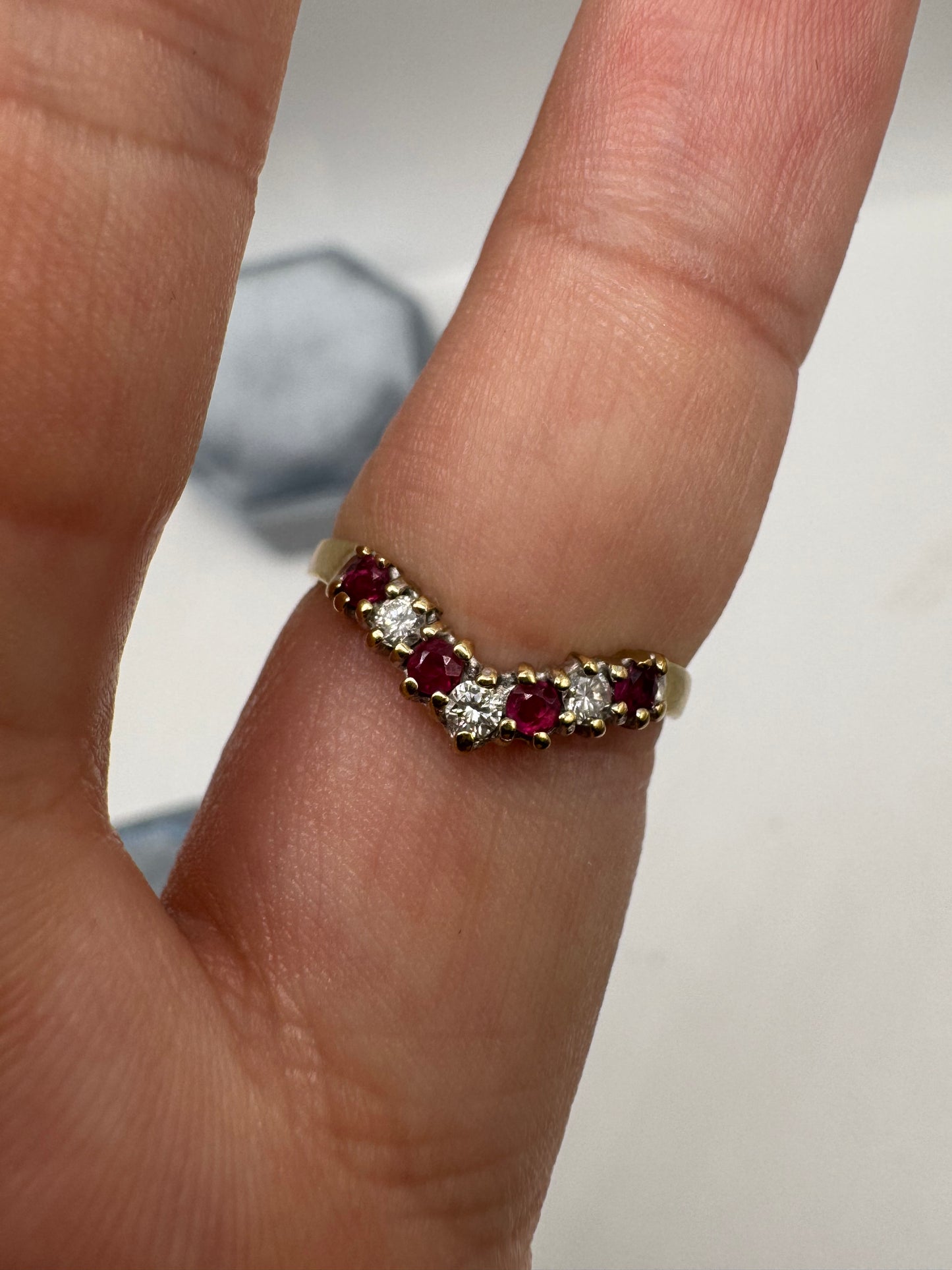 9ct gold ruby and diamond wishbone ring