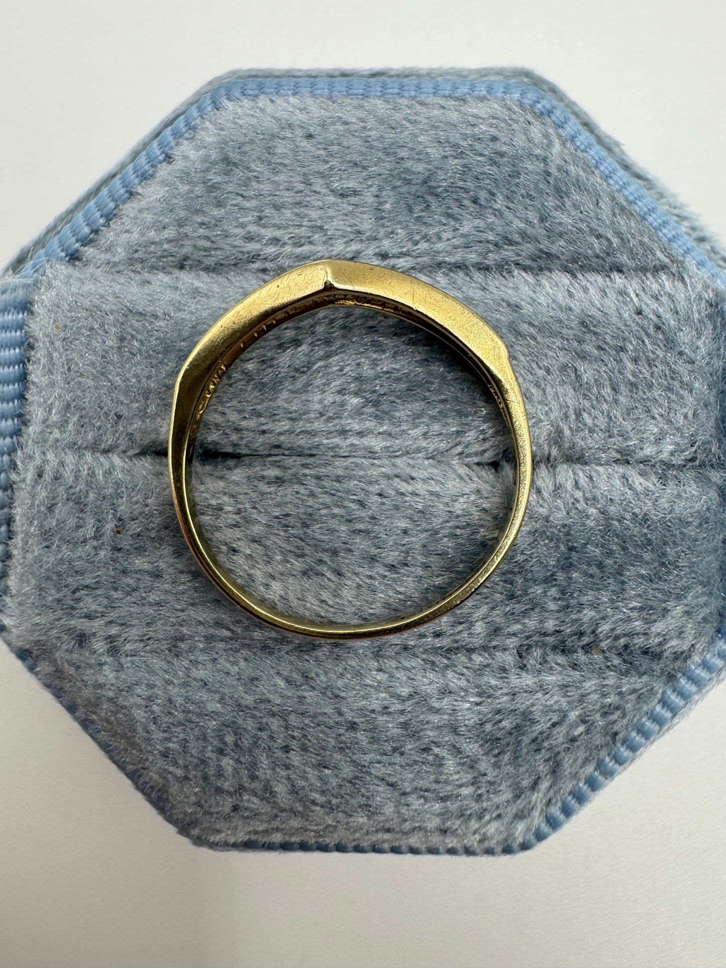 9ct gold diamond wishbone ring