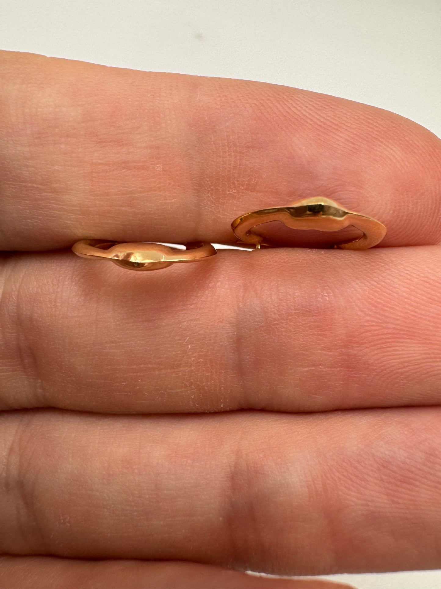 9ct gold heart creole earrings