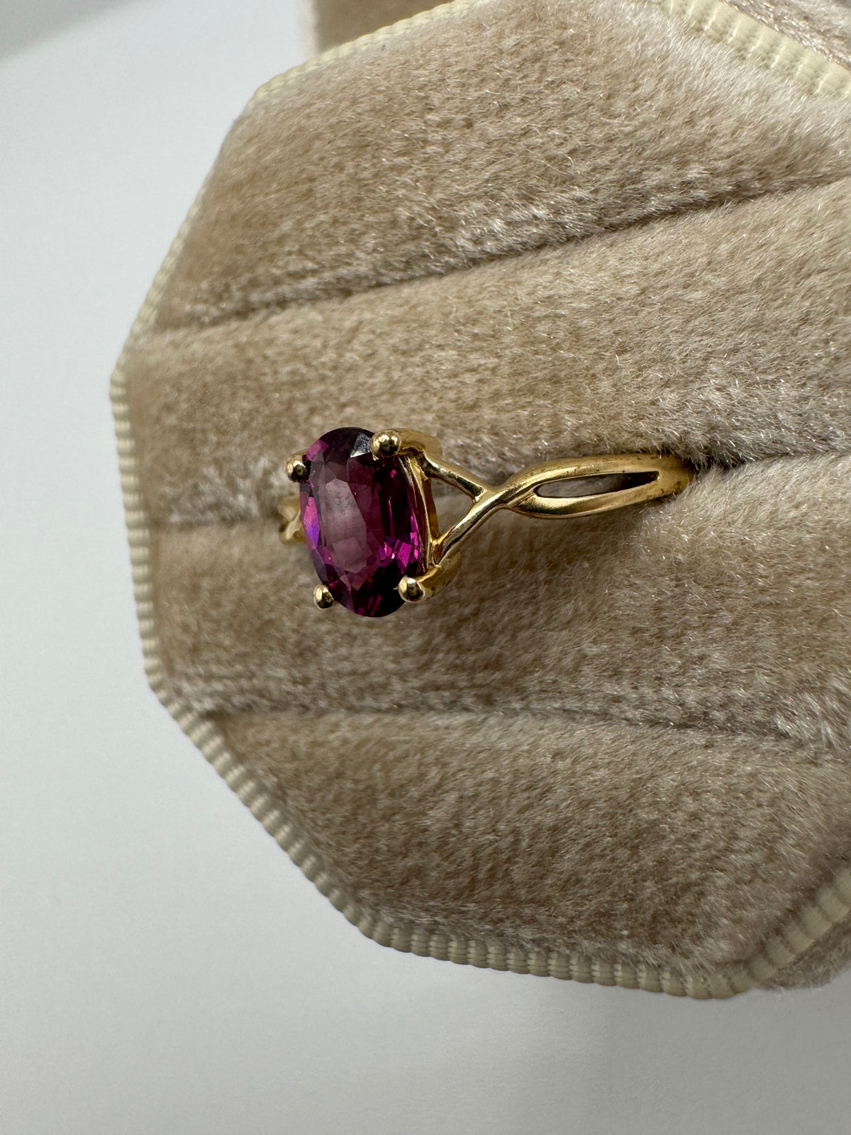 9ct gold tourmaline ring