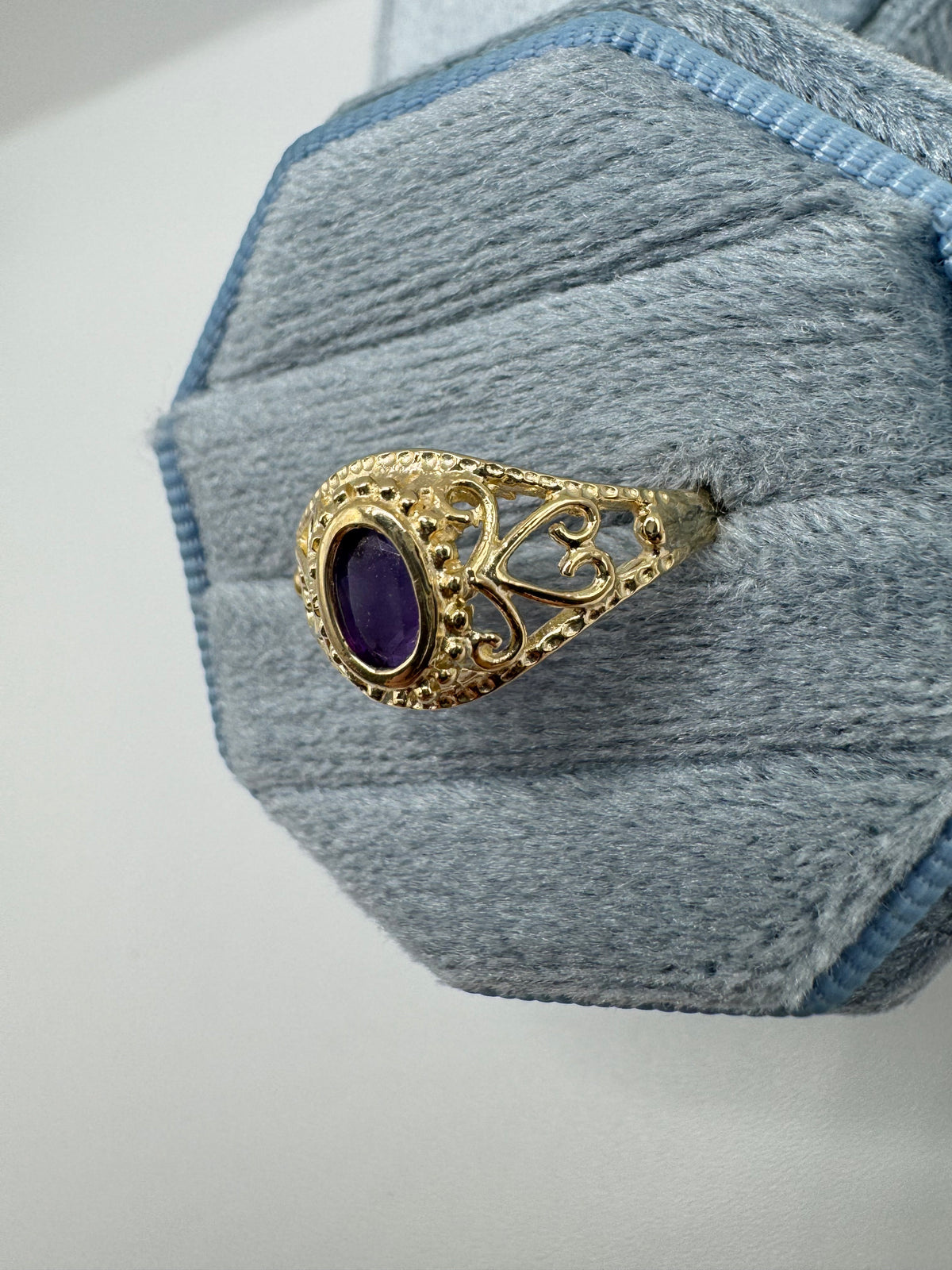 9ct gold amethyst ring