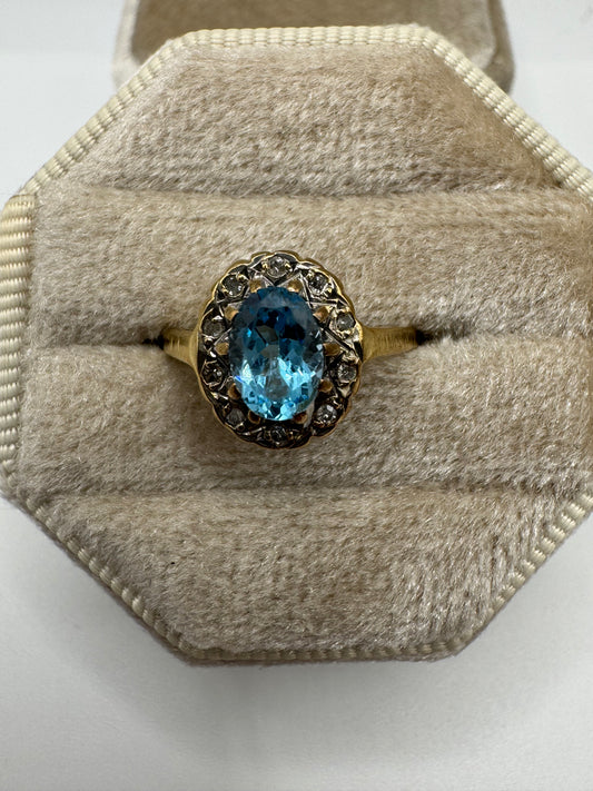 9ct gold blue topaz and diamond ring