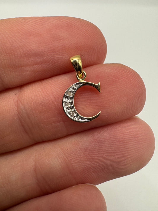 9ct gold diamond initial C pendant