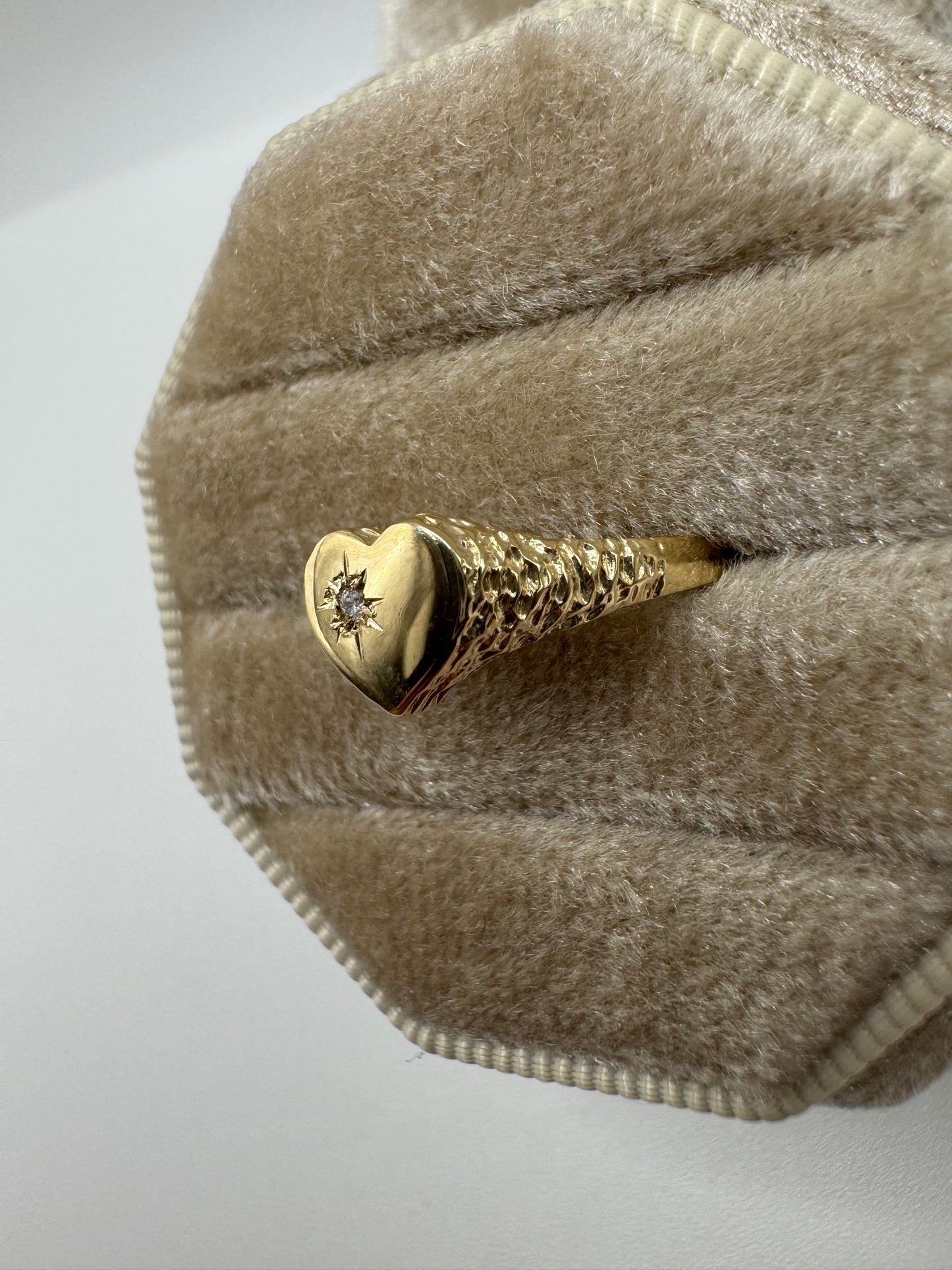 9ct gold diamond heart signet ring