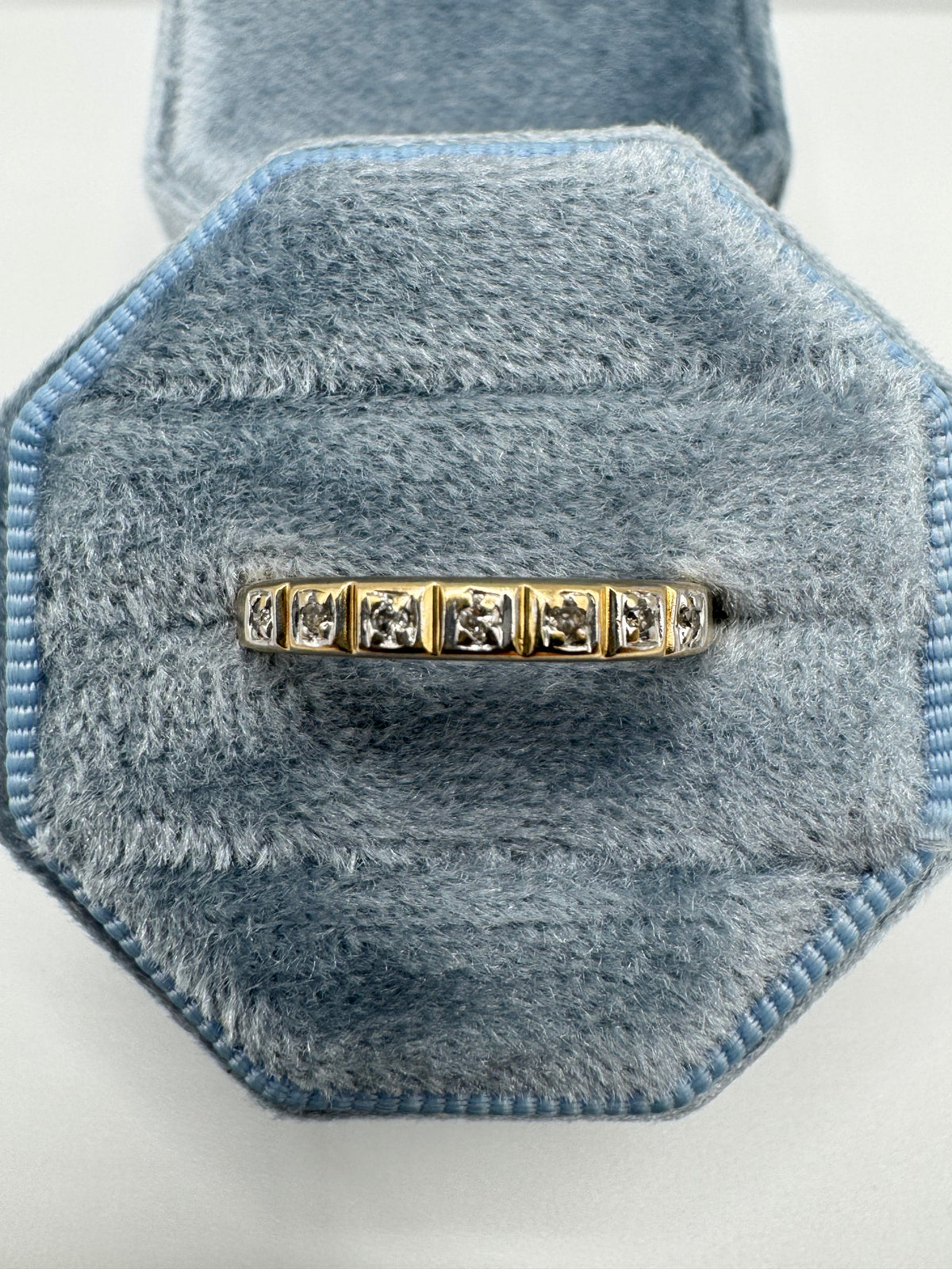 9ct gold diamond ring
