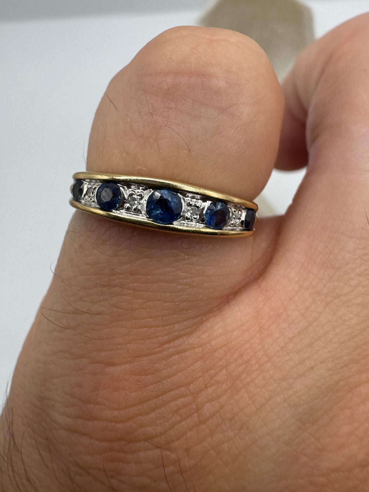 9ct gold sapphire and diamond ring