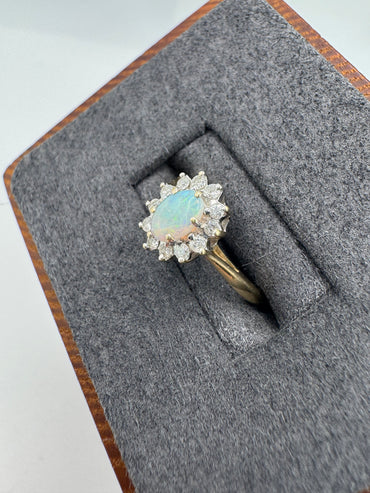9ct gold opal and diamond cluster ring