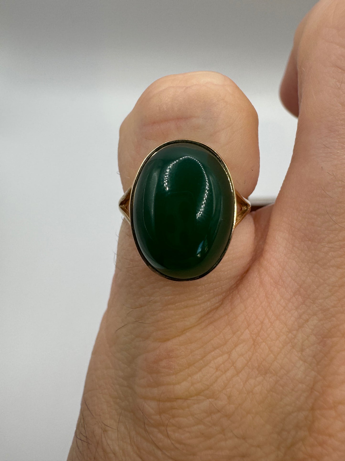 9ct gold jade signet ring