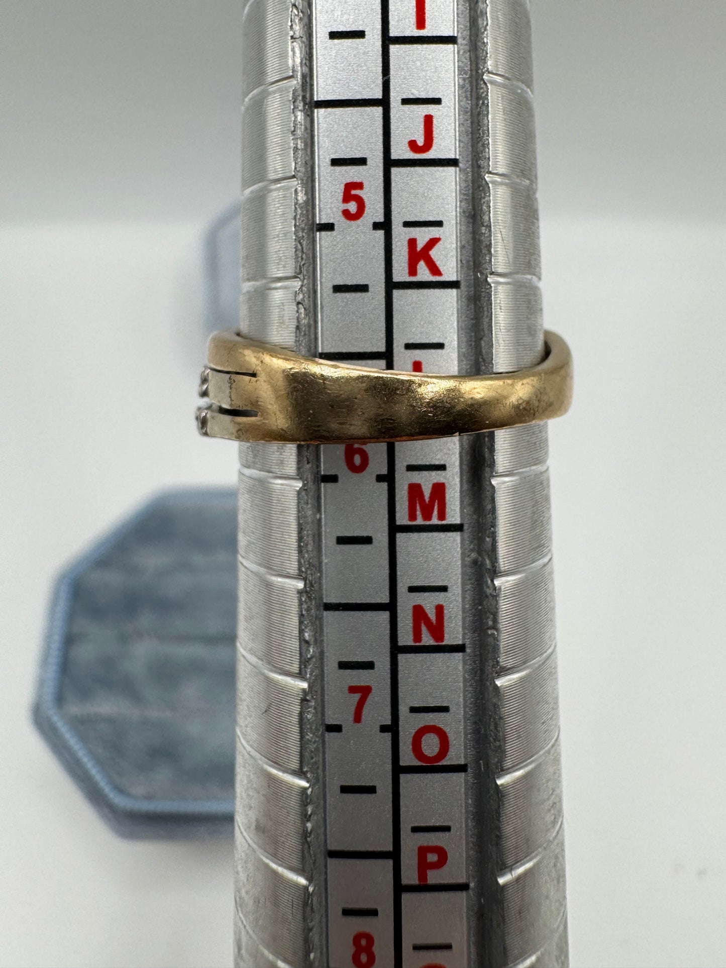 9ct gold 25 point diamond ring