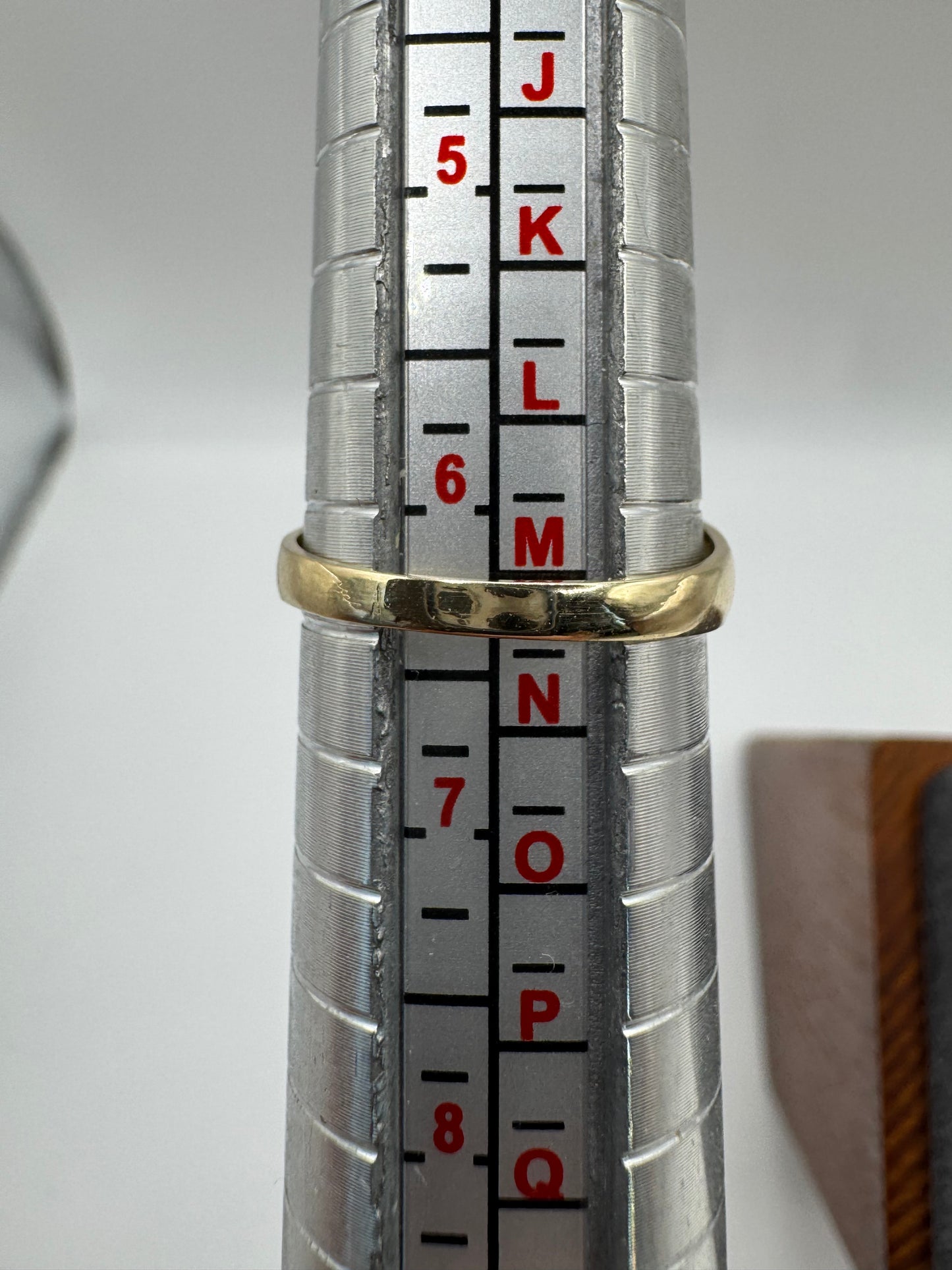 9ct gold topaz and diamond gypsy ring