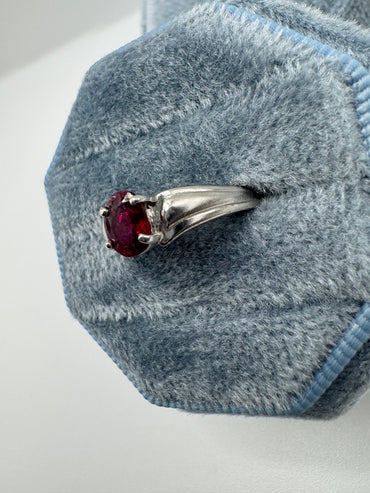 9ct white gold tourmaline ring