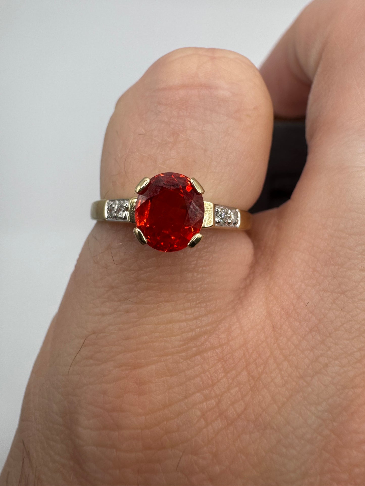 9ct gold sapphire and diamond ring