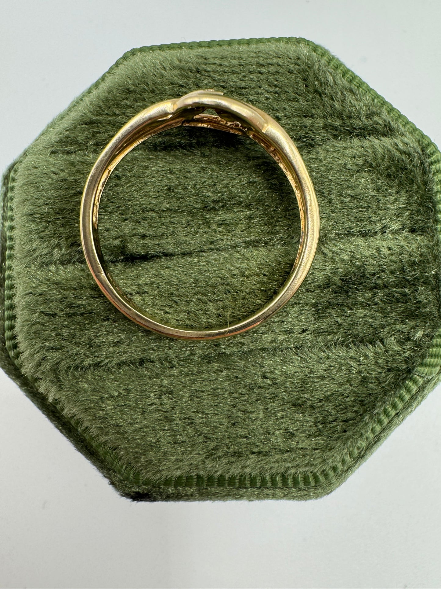 9ct gold diamond knot ring