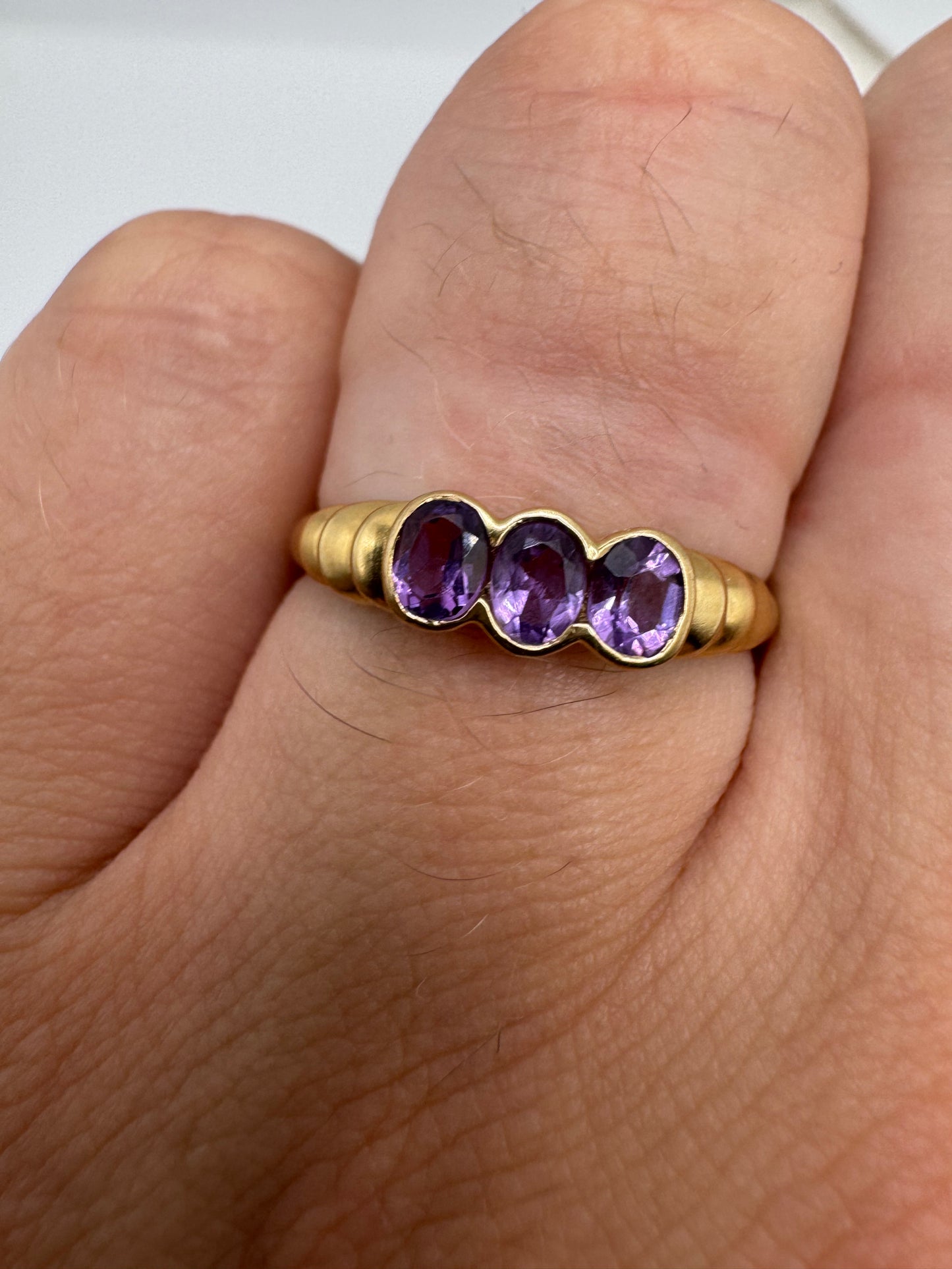 9ct gold amethyst ring