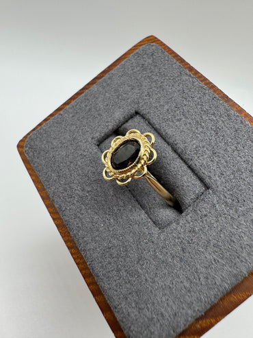 9ct gold Smokey quartz ring