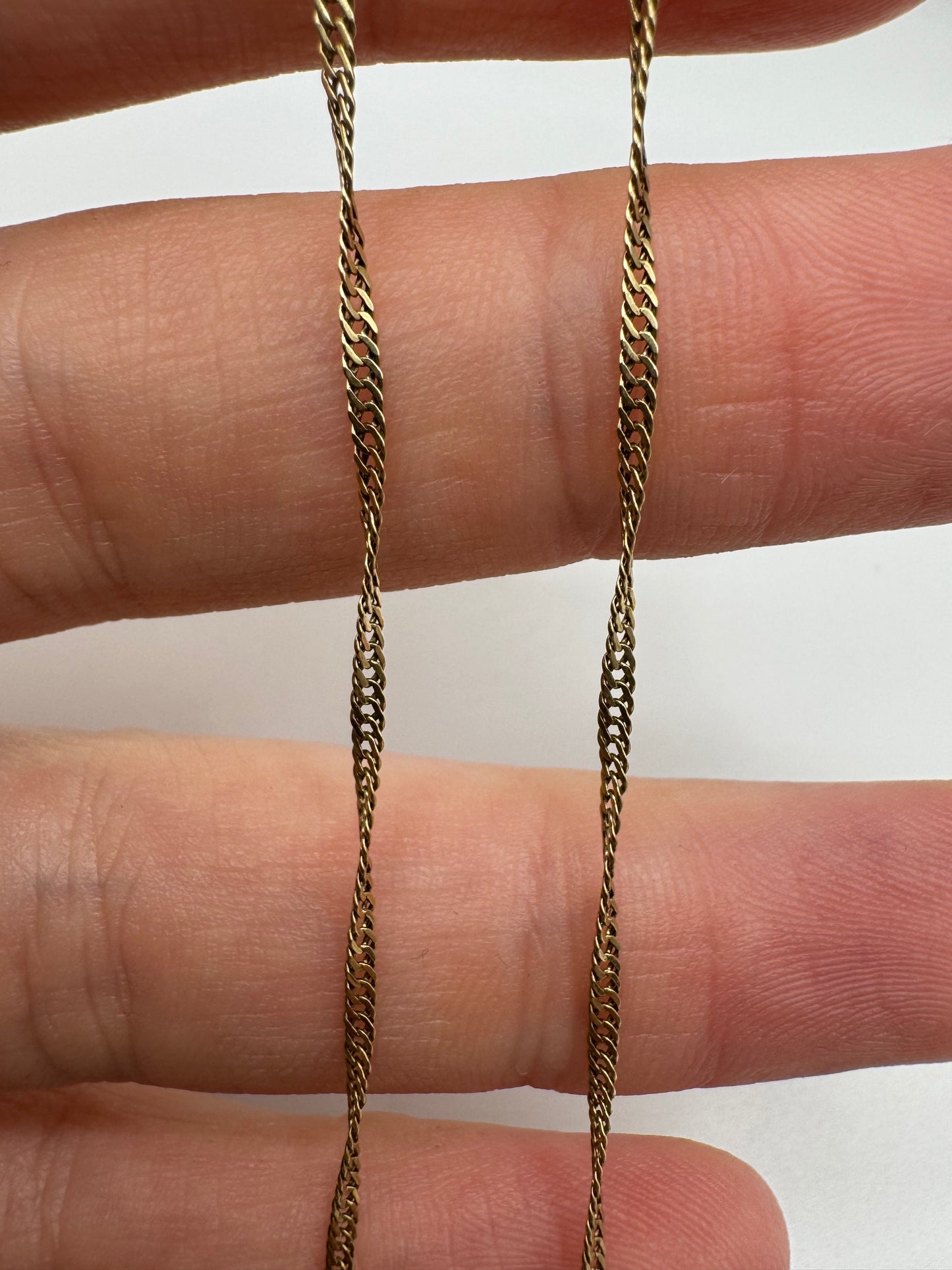 9ct gold chain 15