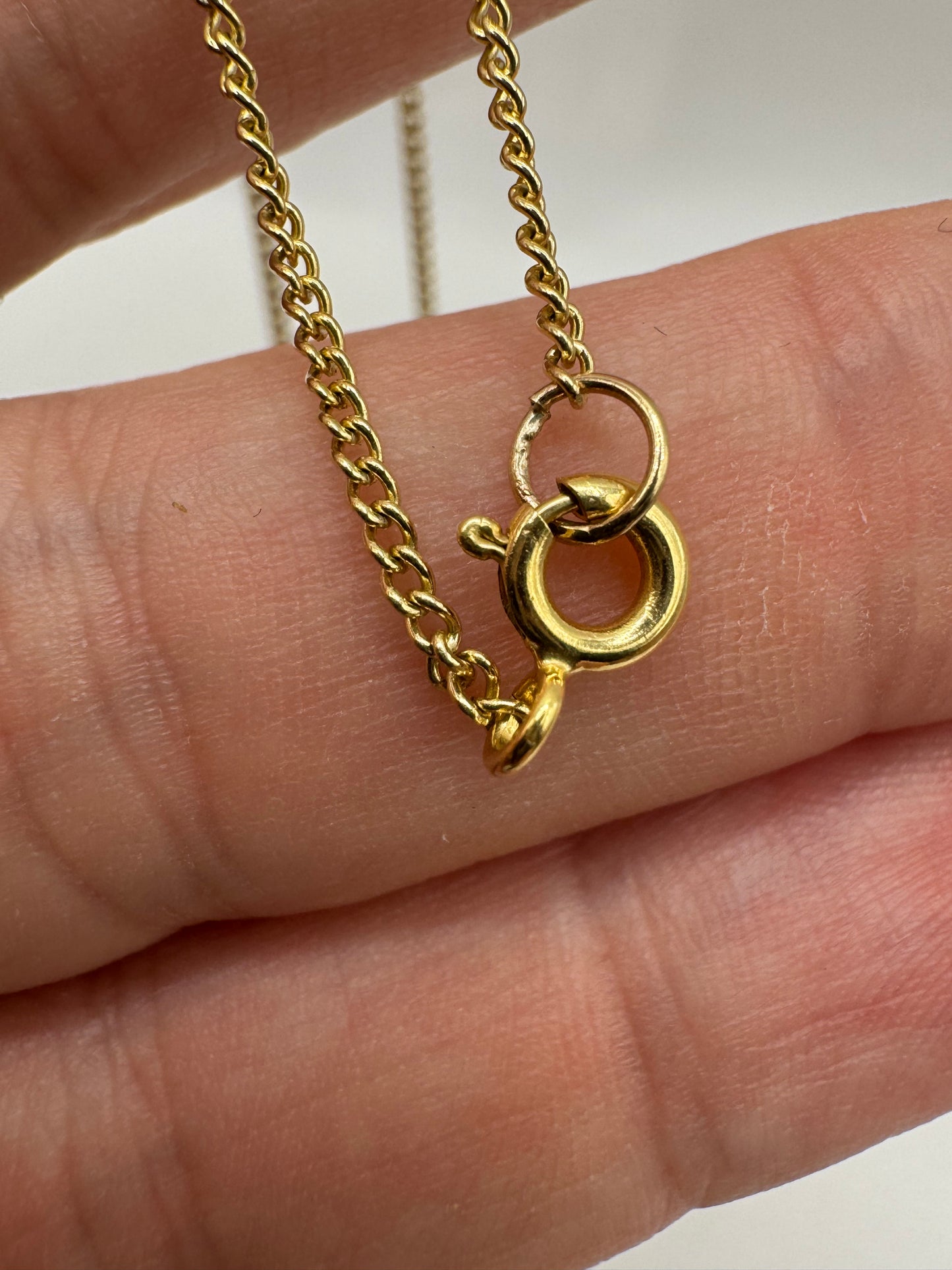 9ct gold chain 1 18”