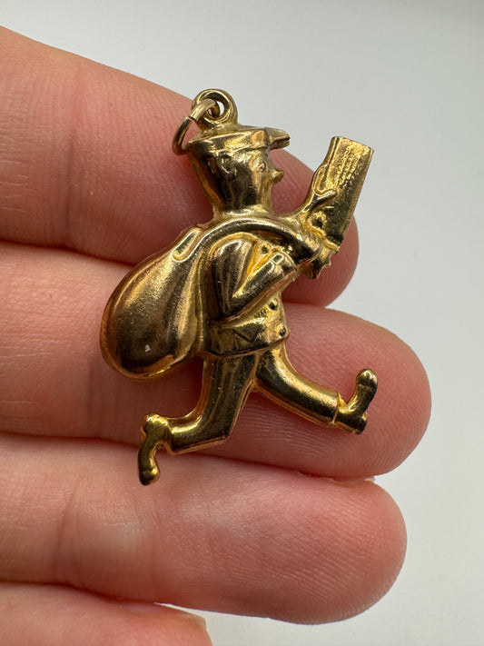 9ct gold postman pendant
