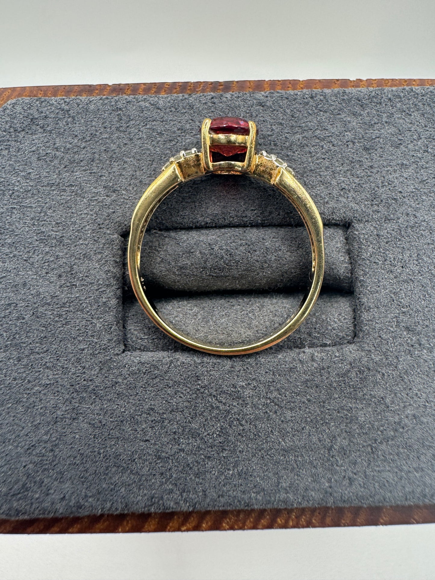 9ct gold spinel and diamond ring