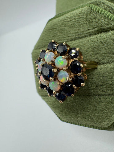 9ct gold opal and sapphire ring