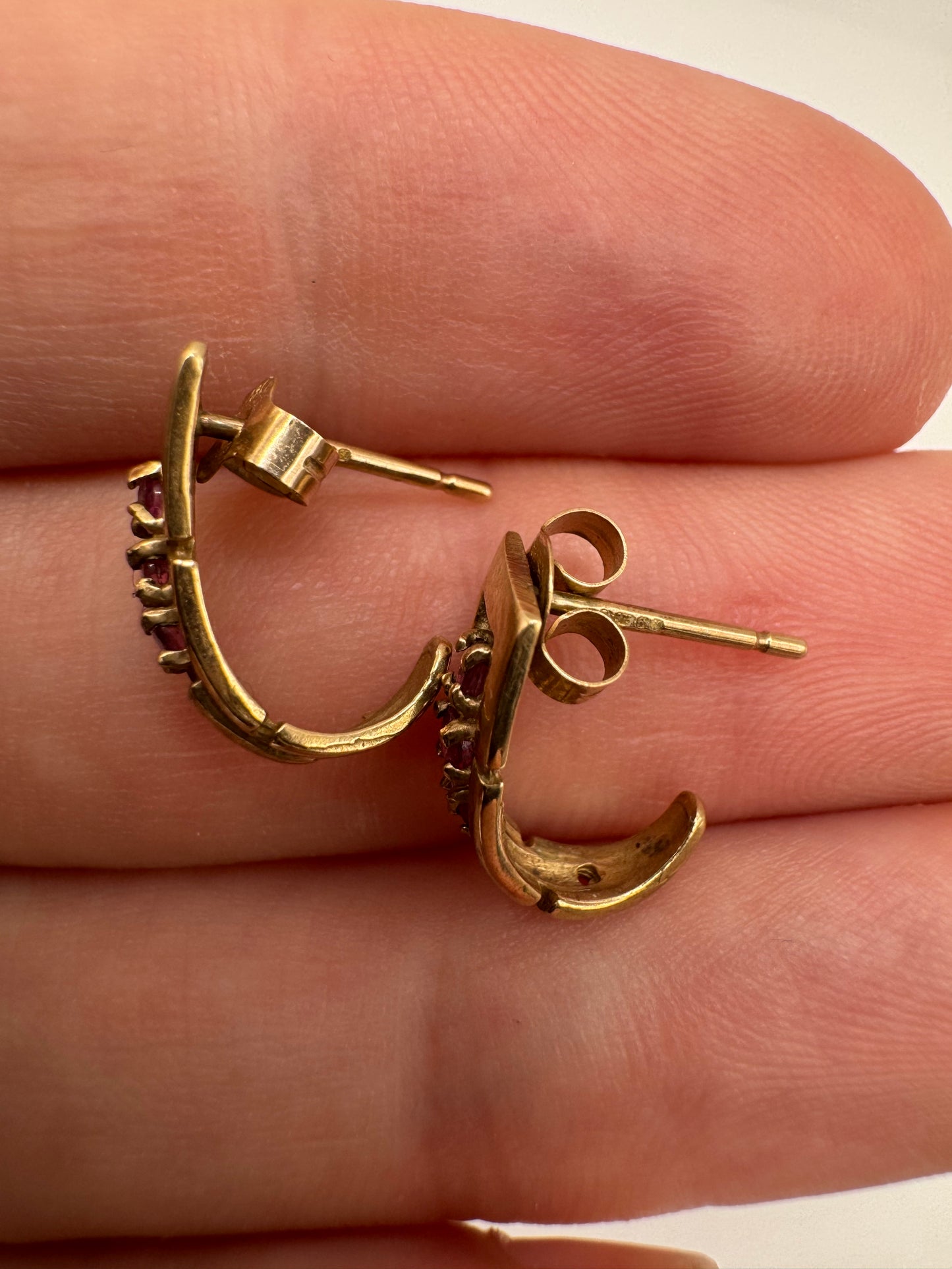 9ct gold ruby earrings