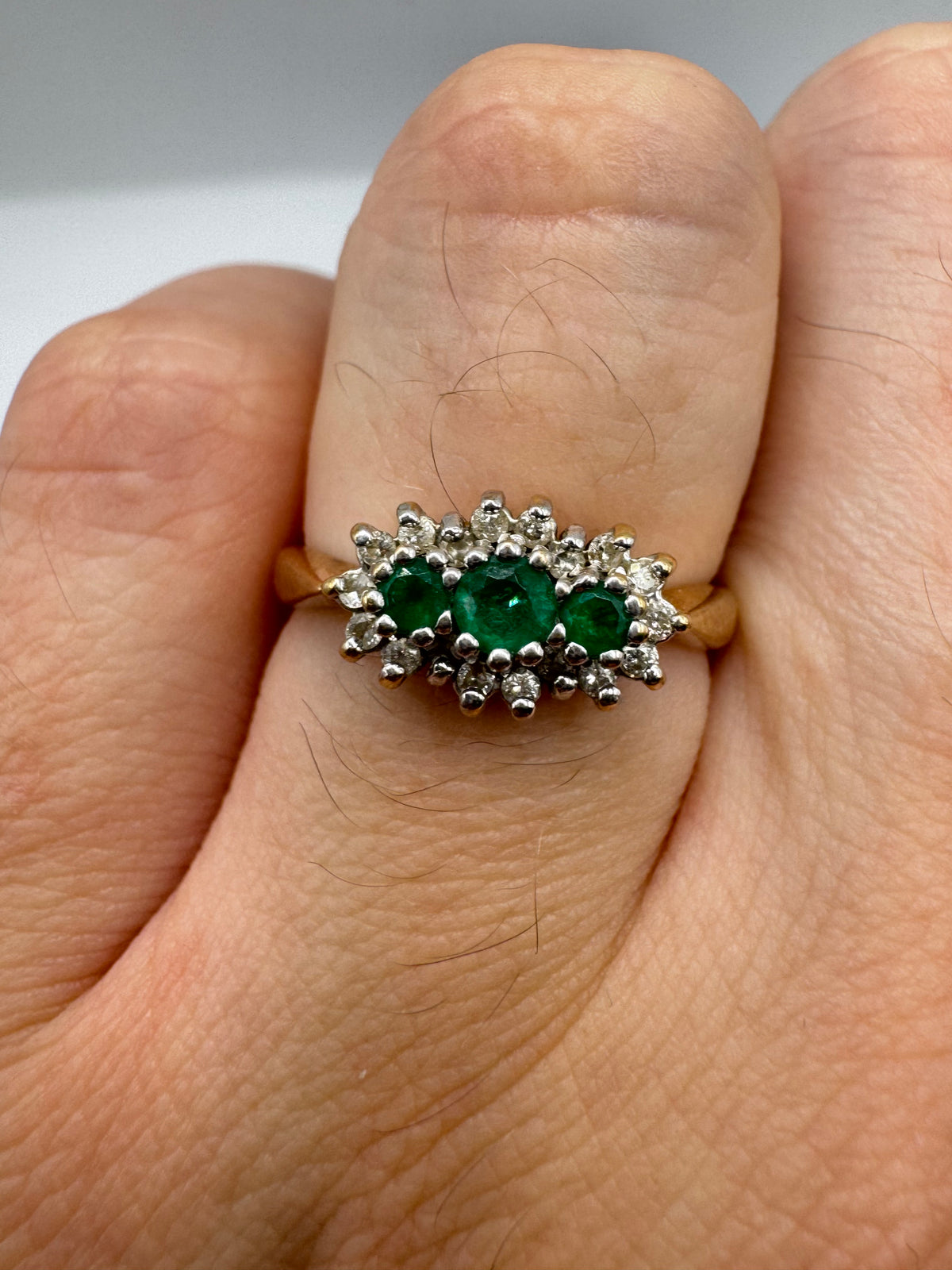 9ct gold emerald and diamond ring