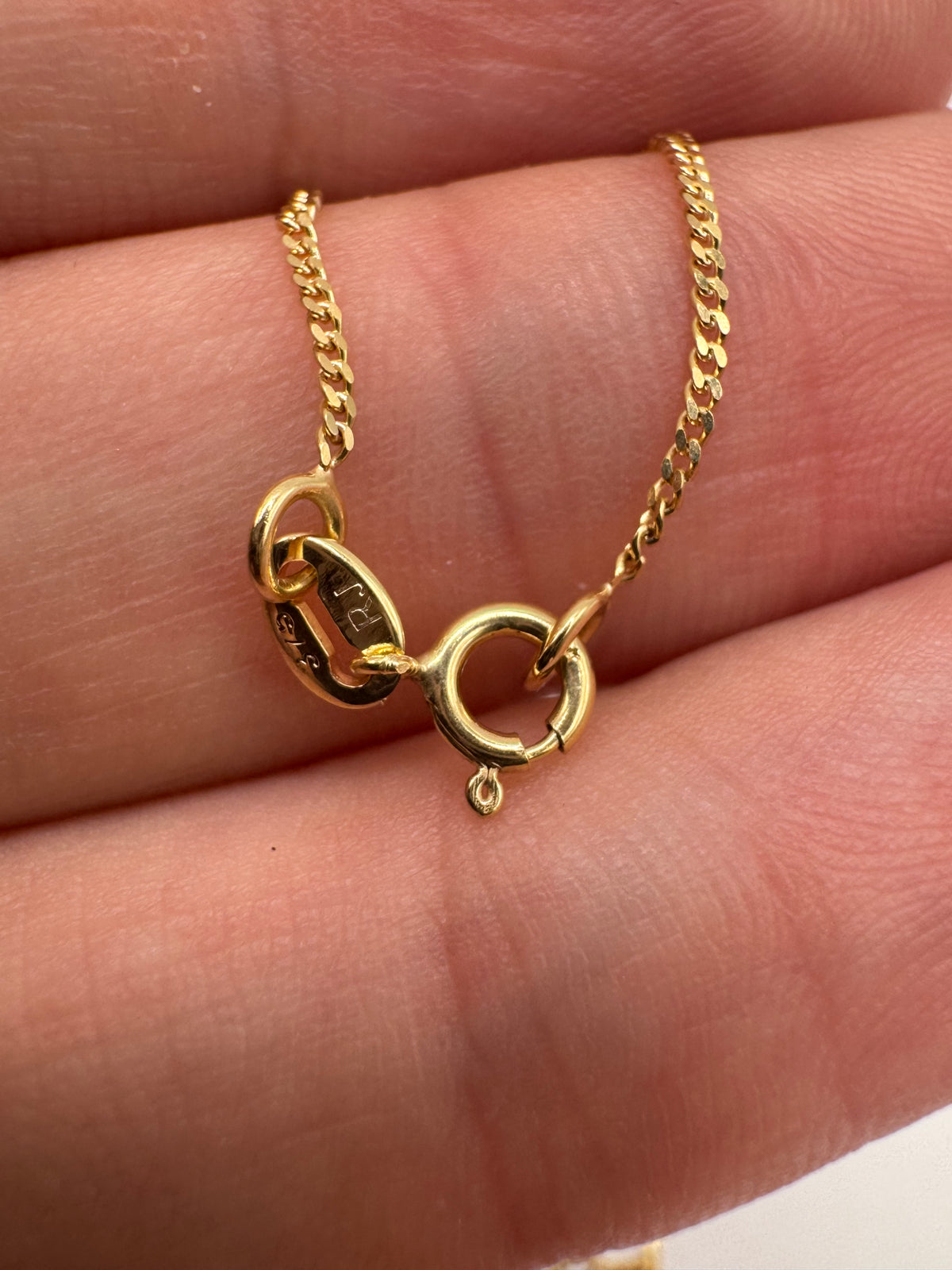 9ct gold curb chain 41 20”