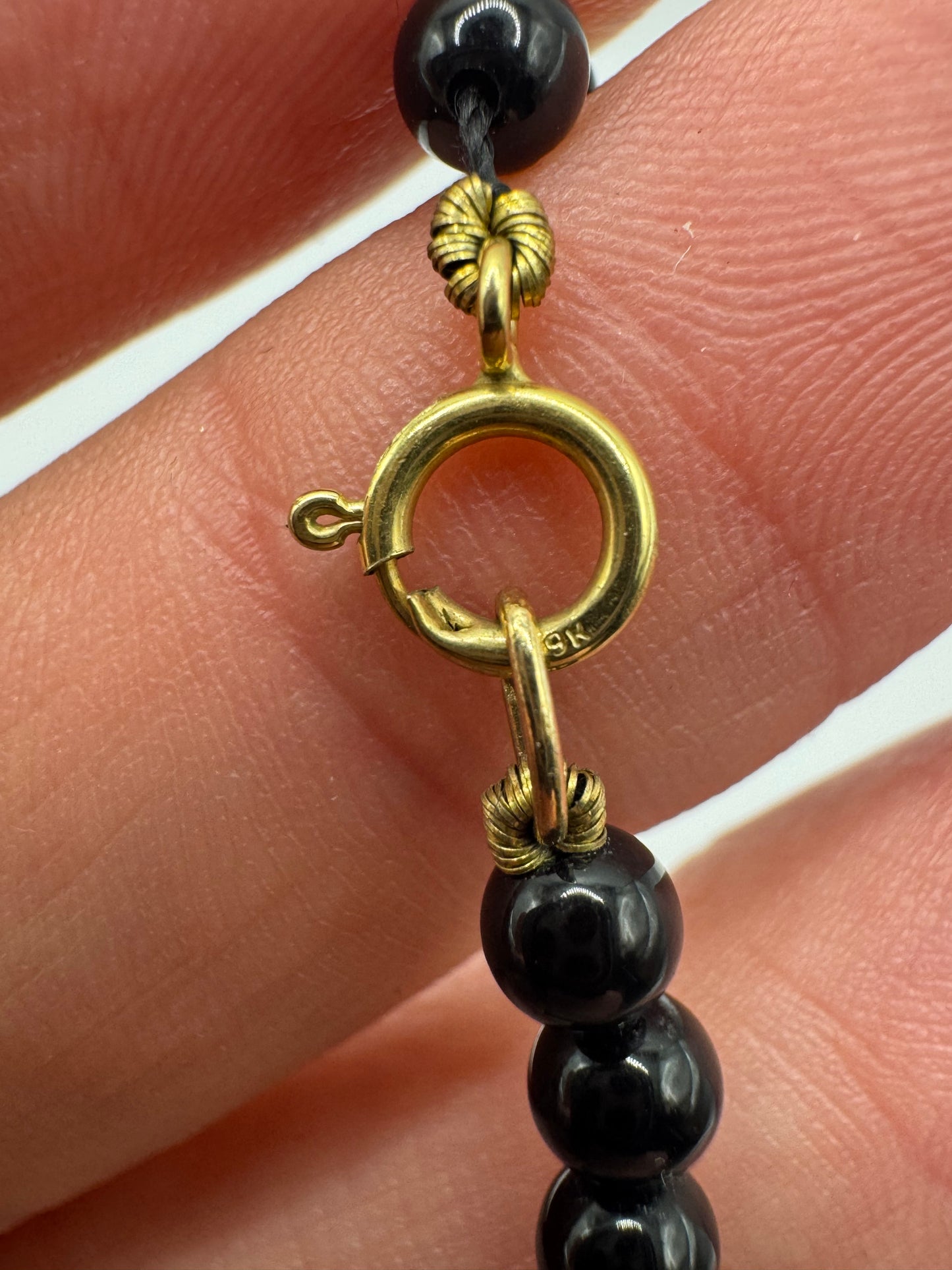 9ct gold onyx necklace
