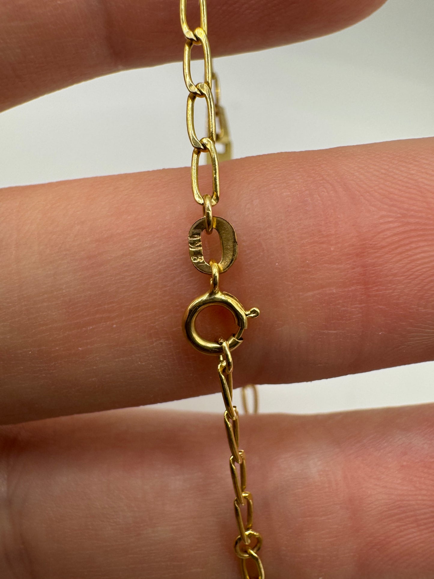 9ct gold bracelet 11