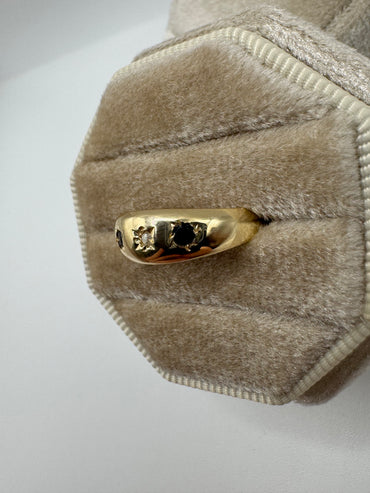 9ct gold sapphire and diamond gypsy ring