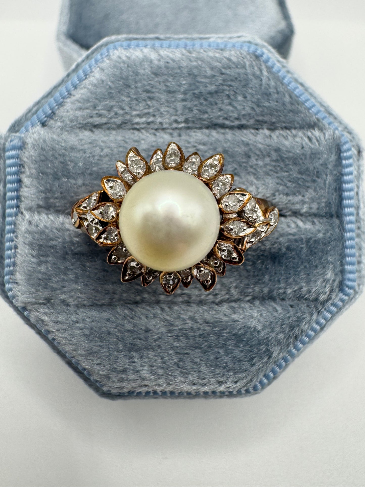 Heavy 9ct gold pearl and diamond cluster ring