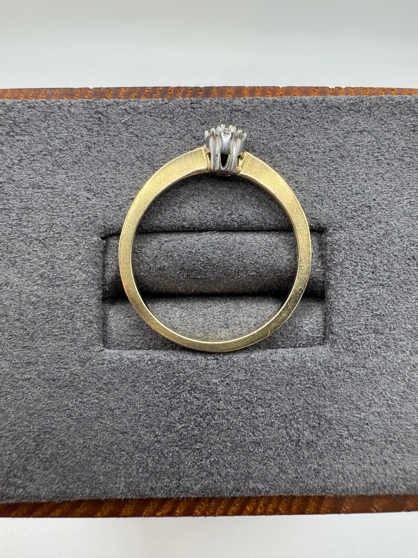 14ct gold diamond cluster ring