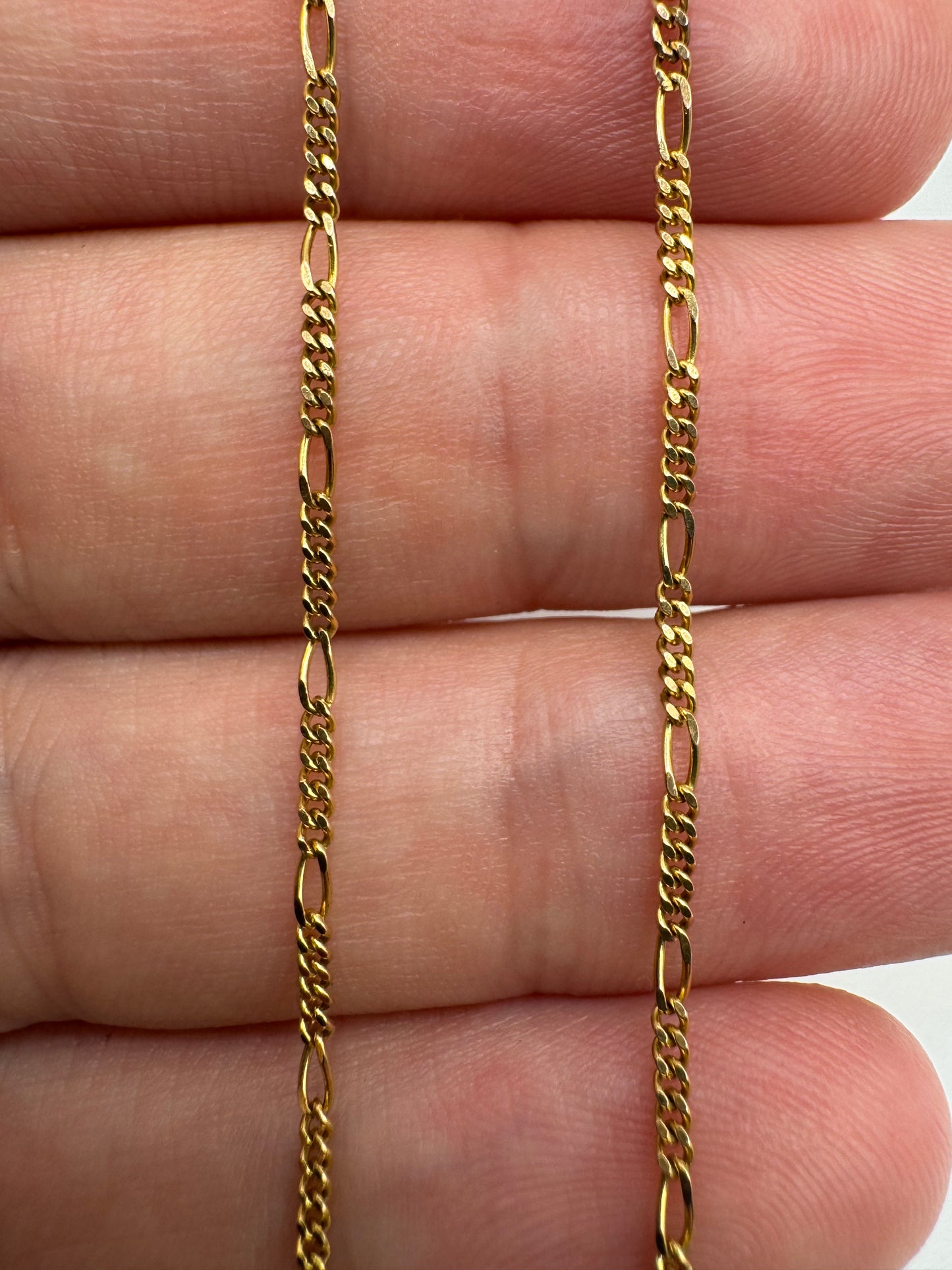 9ct gold chain 18