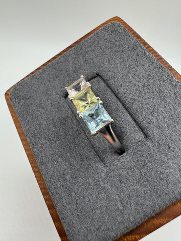 9ct white gold multi-coloured topaz ring