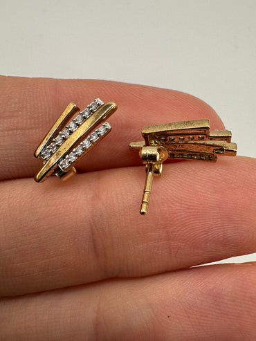 9ct gold zircon earrings