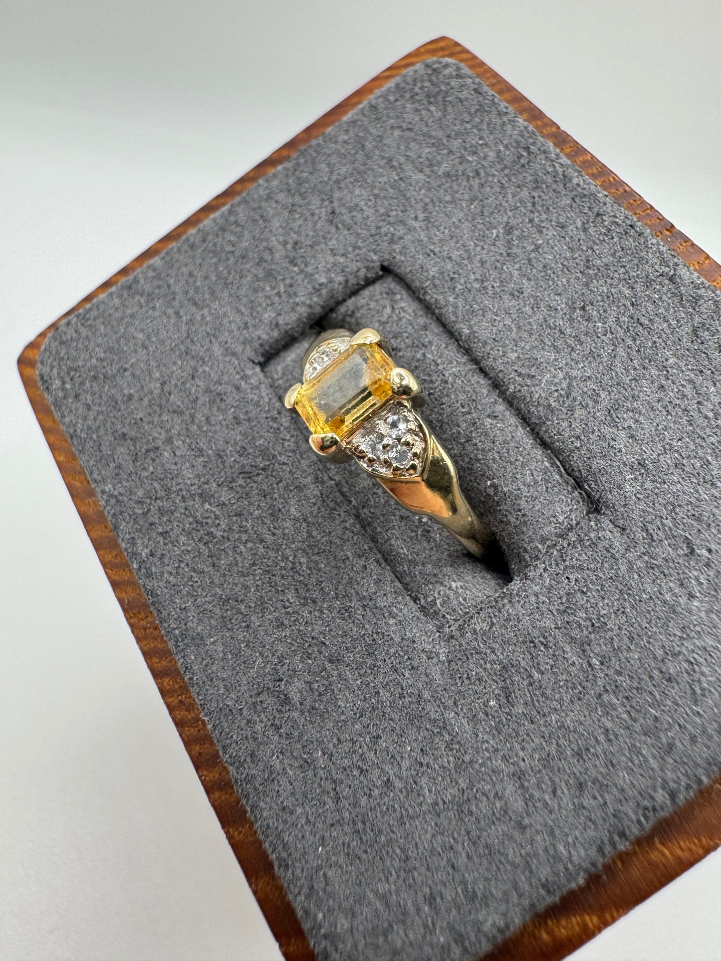 9ct gold citrine and zircon ring