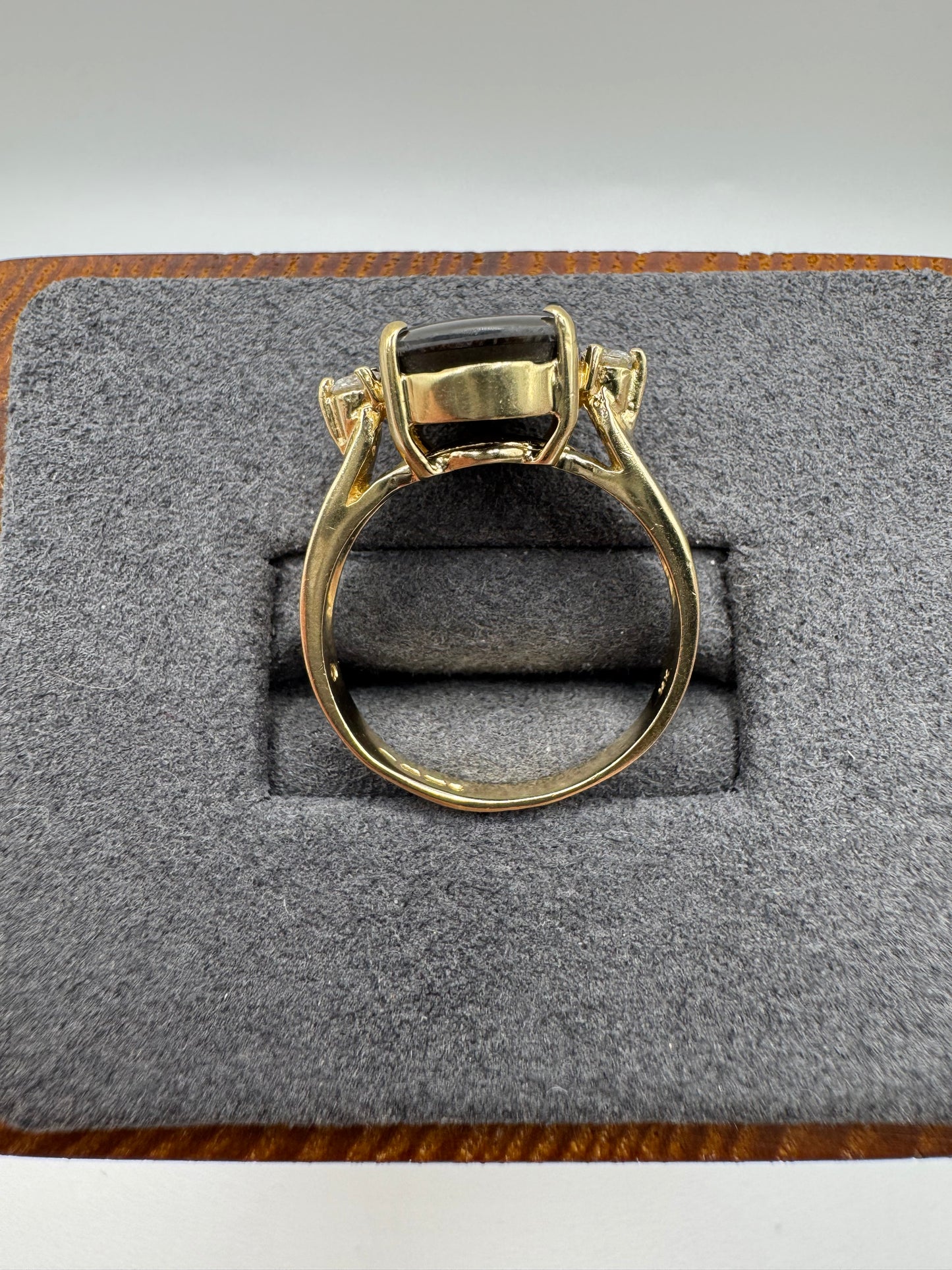 14ct gold ammolite and diamond ring