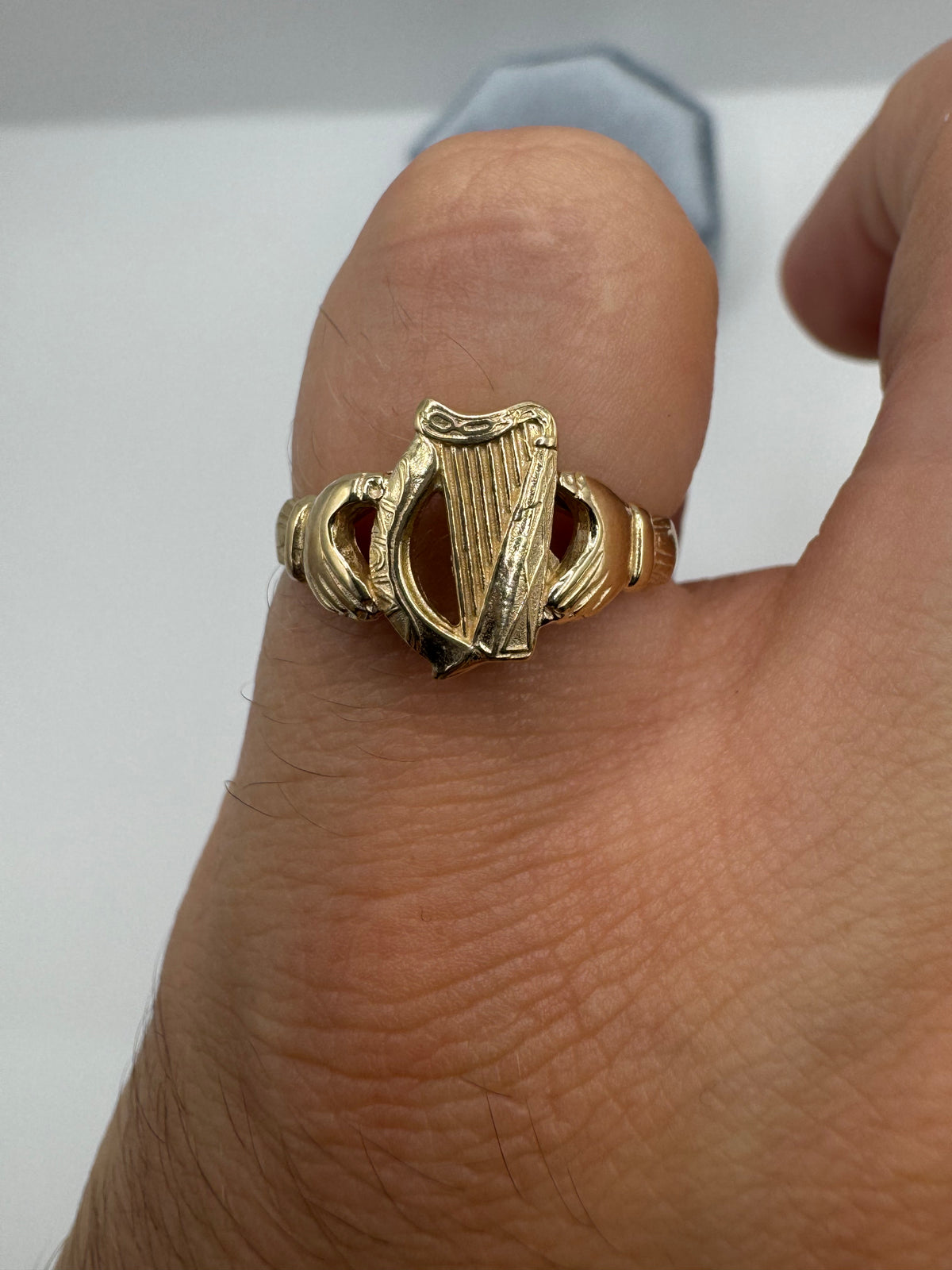 9ct gold harp ring