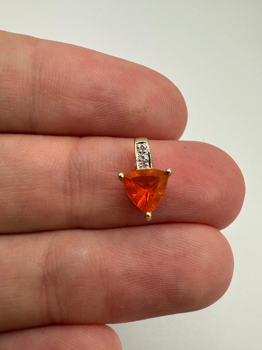 9ct gold fire opal and diamond pendant
