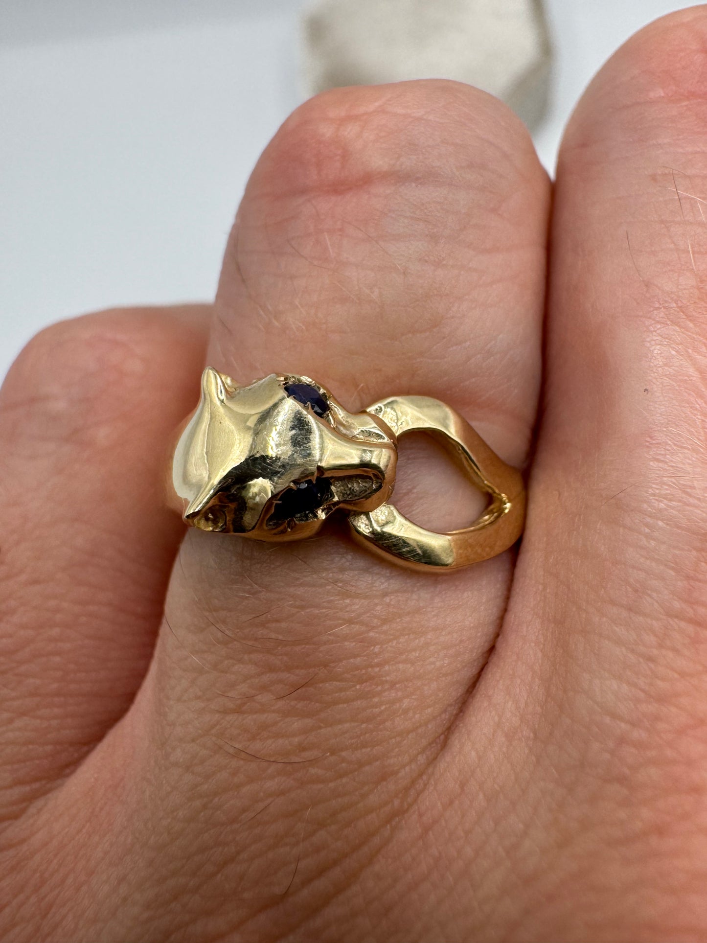 9ct gold sapphire panther ring